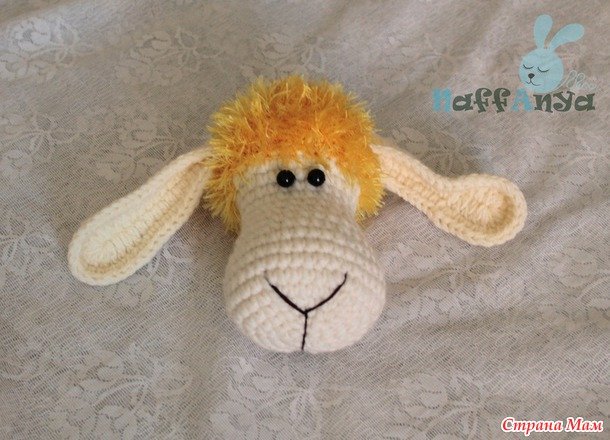 crochet-lamb-pillow10.jpg