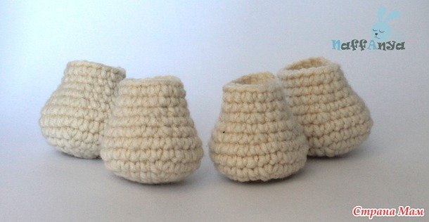 crochet-lamb-pillow7.jpg