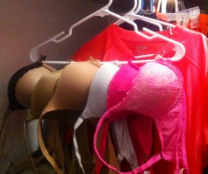 20+ DIY Bra Hacks that Will Make Your Life Easier17