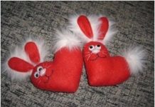 Felt Valentine Heart Bunny DIY DIY Fuzzy Valentine Bunny Plushie Free Sewing Patterns