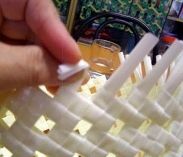 DIY Drinking Straw Basket Organizer Tutorial 15