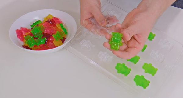 Fab Art DIY Your Own Homemade Gummy Bears