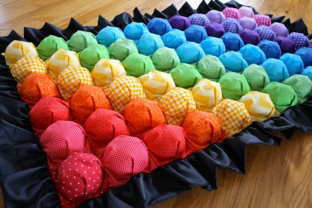 DIY Rainbow Bubble Quilt Tutorial