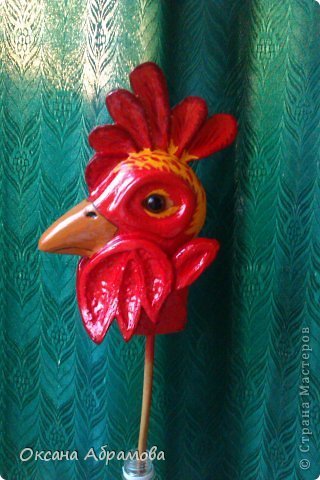 DIY-Beautiful-Cock-from-Recycled-Plastic-Bottles12.jpg