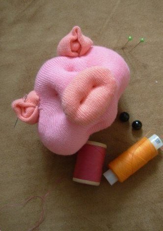 DIY-Cute-Sock-Piglet06.jpg