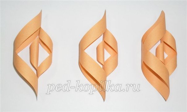 DIY-Geometric-Paper-Maple-Leaf06.jpg