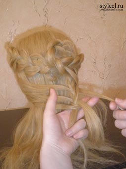 Beautiful-braided-hairstyle8.jpg