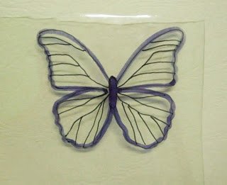 Butterfly-Made-with-Plastic-Bottles-06.jpg