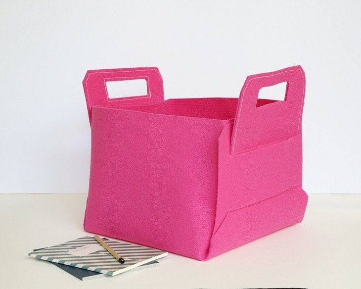 DIY-thick-felt-organizer04.jpg