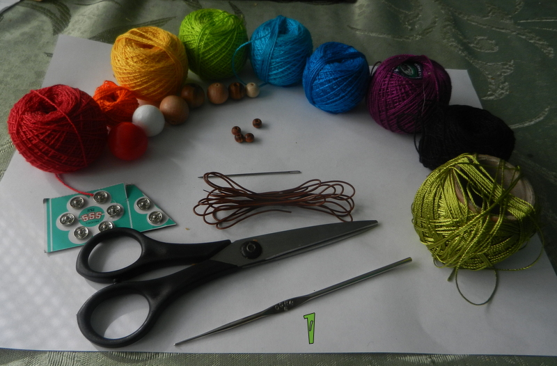 Knitted-toy-caterpillar03.jpg