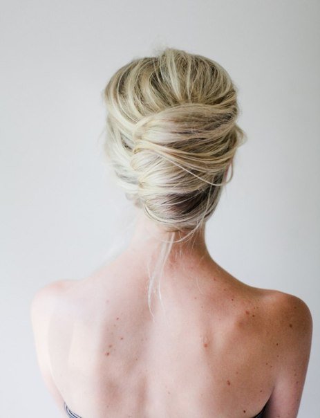 How to Use a French Hair Pin to Style Your Hair 3 Ways