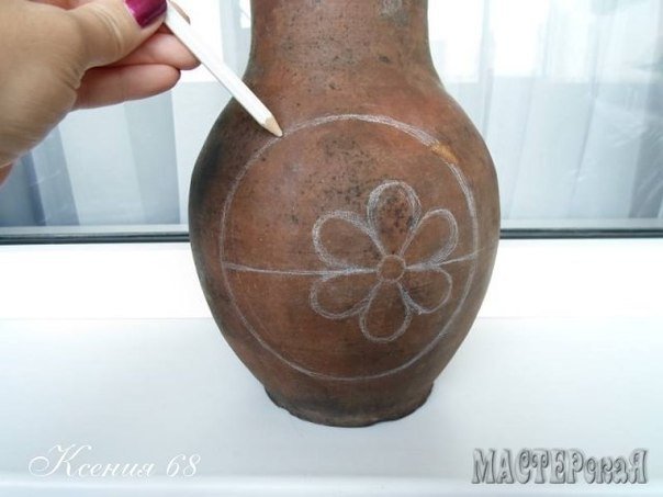 Floral-bean-decorated-Vase02.jpg