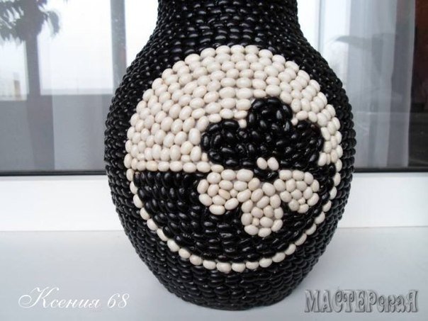 Floral-bean-decorated-Vase05.jpg