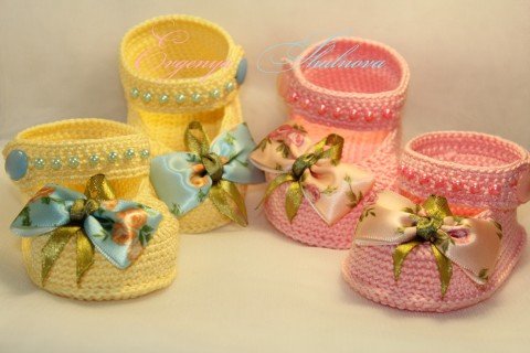 crochet-baby-booties01.jpg