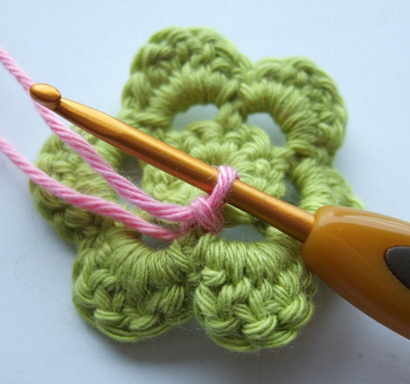 crochet-flower-pattern06-0.jpg