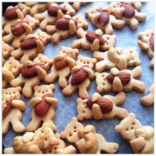 DIY cute and sweet teddy bear cookie biscuit tutorial