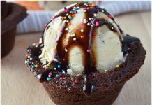 How to DIY Easy Super Sundae Brownie Bowl Easy Super Sundae Brownie Bowl f