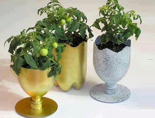 cup planter from plastic bottles05