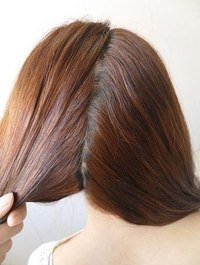 easy-twist-side-ponytail-hairstyle01.jpg