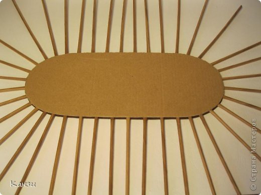 DIY-Beautiful-Ribbon-Paper-Basket-from-paper-Tube14.jpg
