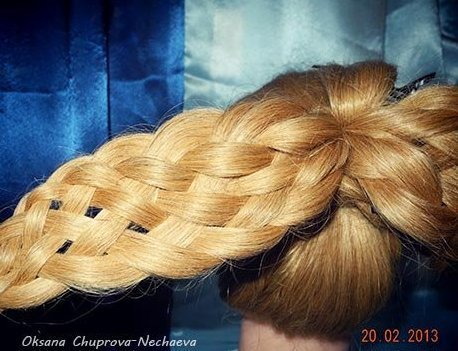 DIY-Braided-Big-Bow-Hairstyle04.jpg