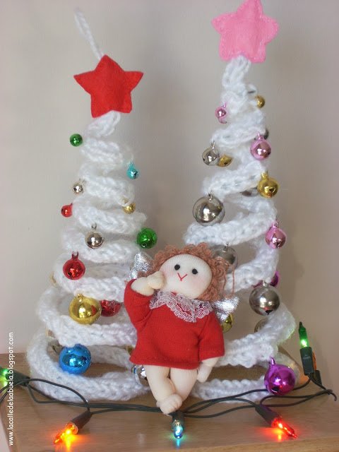 DIY Crochet Christmas Tree with Ornaments