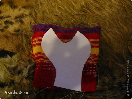 DIY-Sock-Crab-Pillow07.jpg