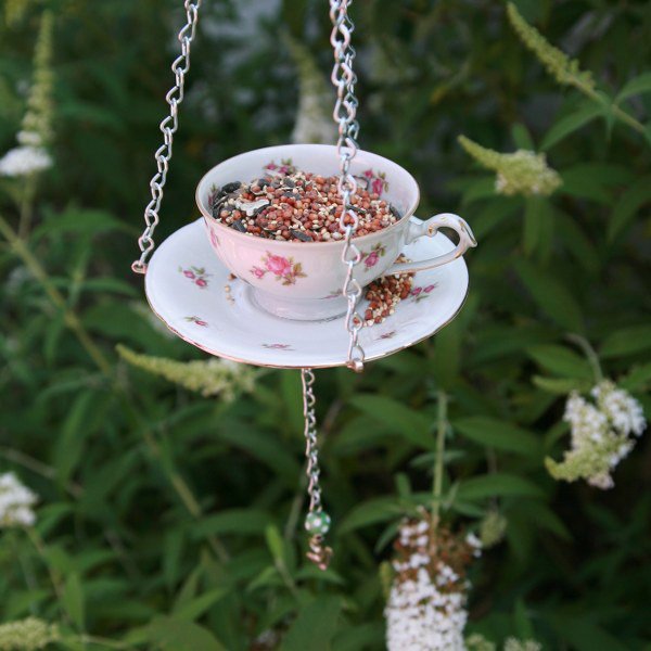 DIY Teacup Bird Feeder Collections and Tutorials