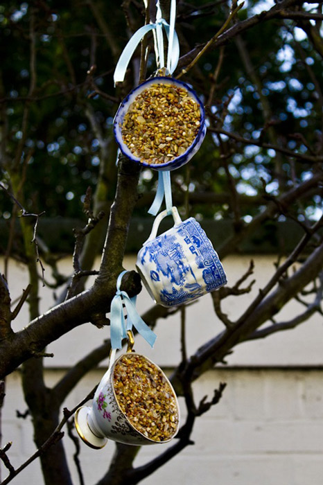 DIY Teacup Bird Feeder Collections and Tutorials