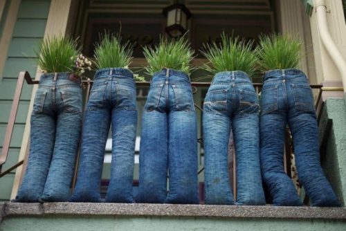 DIY Fun Recycled Jean Planter Tutorials & Inspirations 