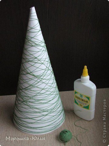 thread-christmas-tree03.jpg