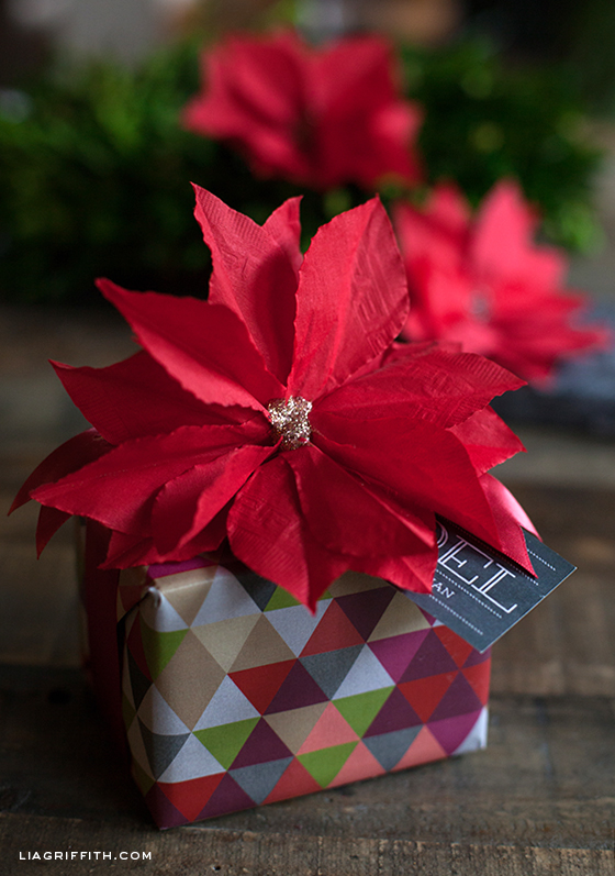 tissue paper poinsettia2