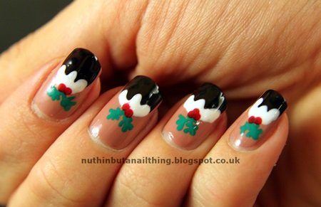 20+ Cutest Christmas Nail Art DIY Ideas - DIY Christmas Pudding Nail Art Tutorial