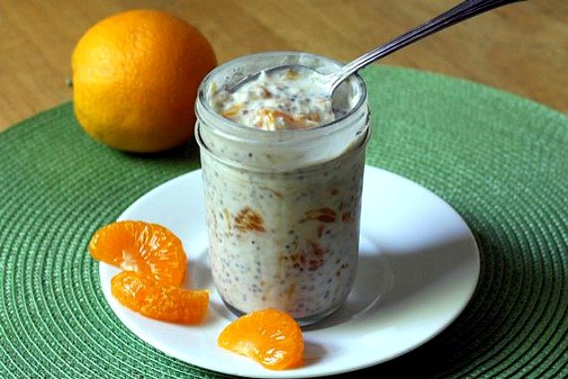 Lazy-oatmeal-in-a-jar3.jpg