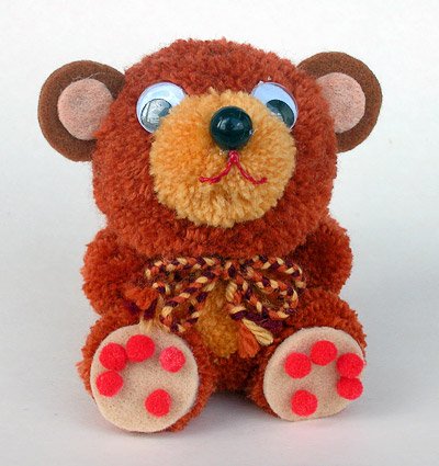 Fab Design on Yarn Pom Pom Animal Figures - Pom Pom Bear