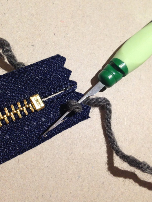 attach zipper to sweaters7