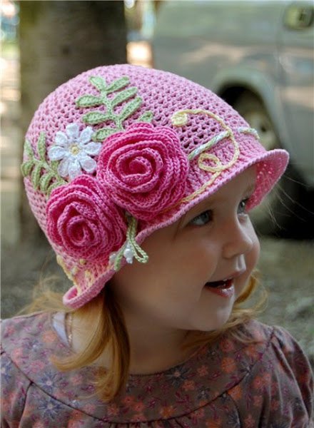 crochet-girls-vintage-hat-with-rose0.jpg