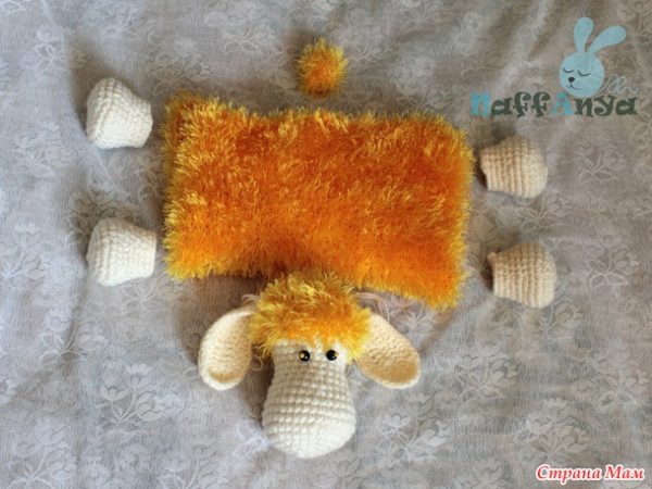 DIY Adorable Crochet Lamb (Sheep) Pillow Free Pattern