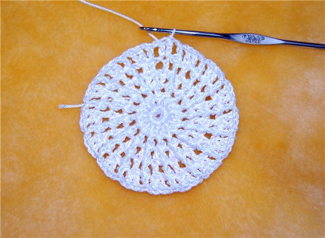 crochet-swirl-pattern-sun-hat6.jpg