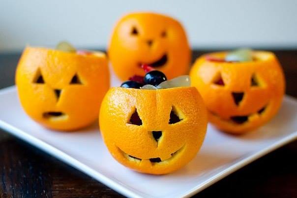 how-to-DIY-Orange-Jack-O-Lattern-Fruit-Cup-tutorial2.jpg