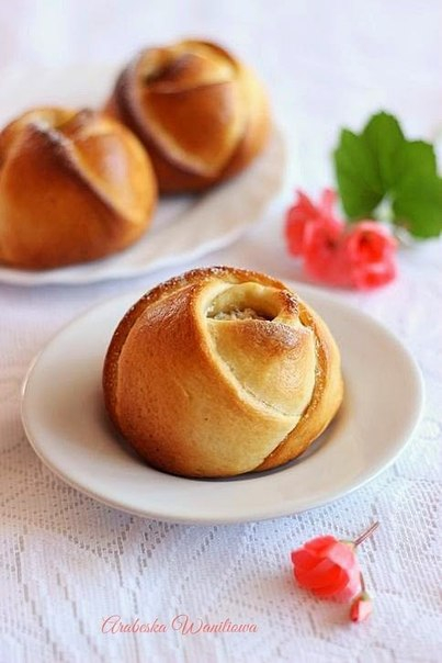 How-to-DIY-Rose-Bud-Bread8.jpg