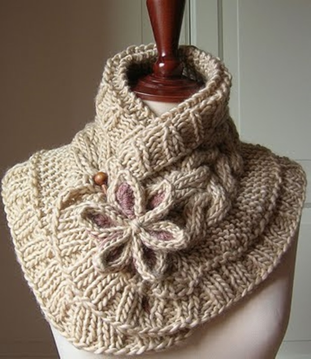 DIY Pretty Cable Knitted Scarfette - Knit Moon Flower Scarf Free Pattern