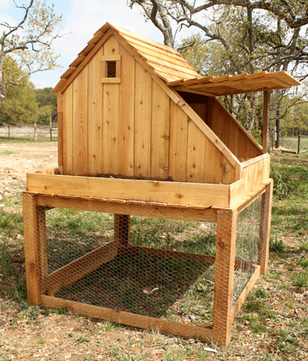 DIY Backyard Chicken Coop6 -DIY Saltbox Chicken Coop Free Plan
