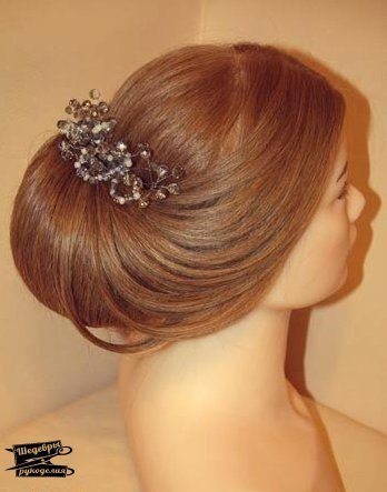 How to DIY Chic Wedding Hairstyle1