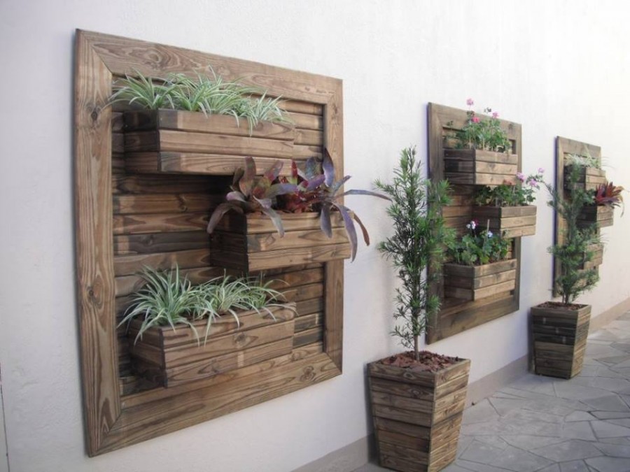 How to DIY Vertical Wall Garden Planter