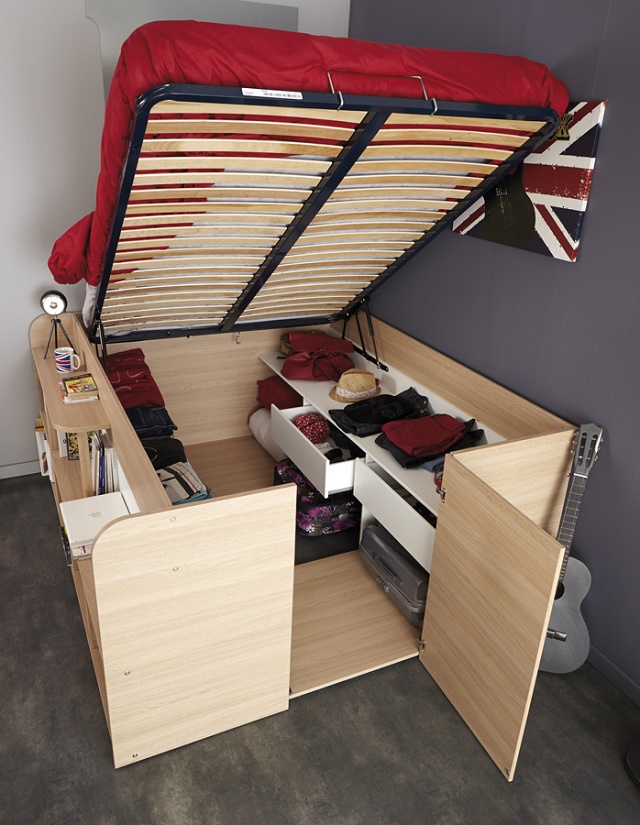 Space-Up Double Bed (Video)