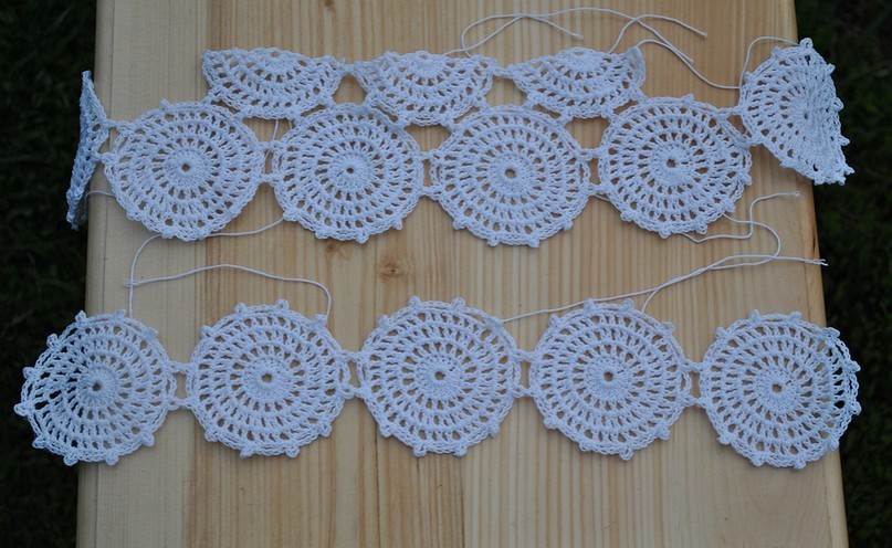 Fab Art DIY Crochet Lace Short Free Pattern - circle