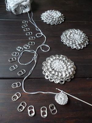 DIY Crochet Pop Tab Flower Purse free pattern and tutorial