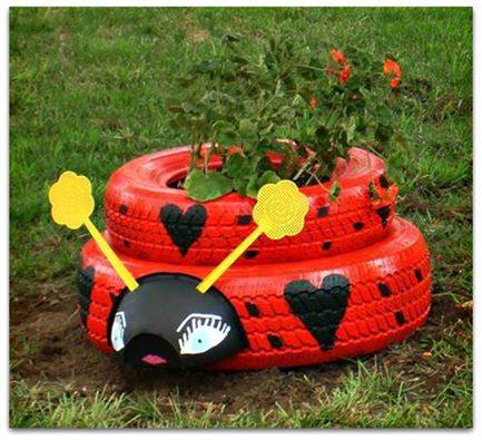 DIY Ladybug Tire Planter-20+ DIY Ways to Repurpose Old Tires for Home and Garden