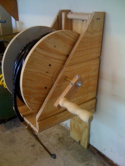 Repurposed Wire Spool Furniture Ideas - diy wire spool Air hose reel